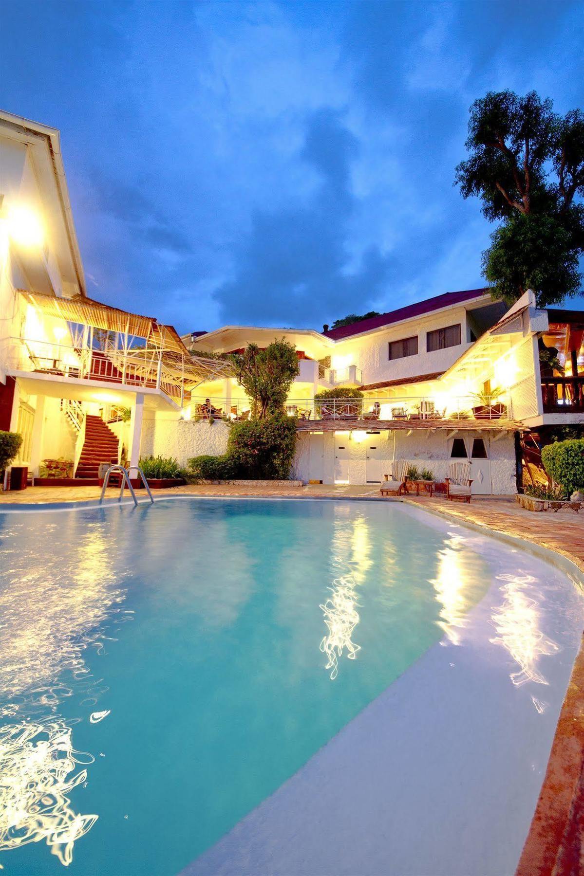 Hotel Mont Joli Cap-Haïtien Exterior foto
